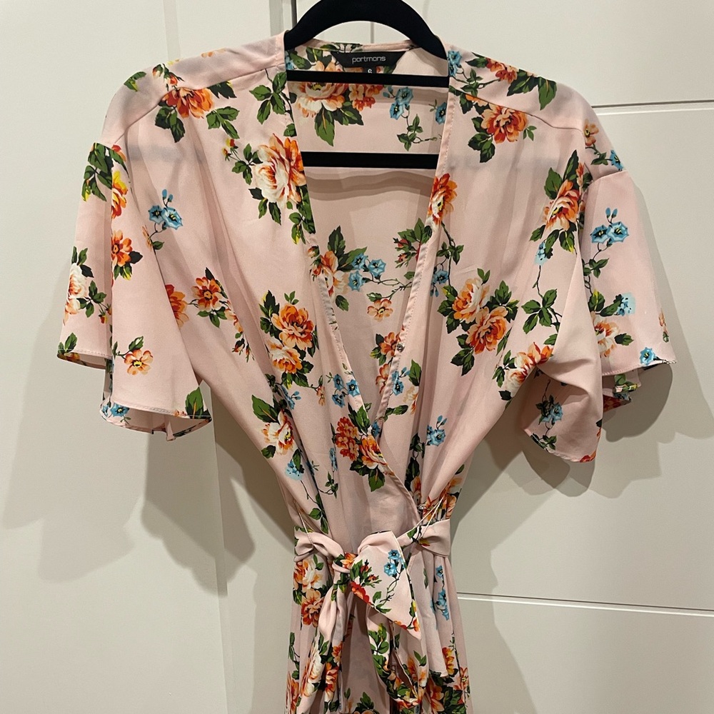 Portmans Size 6 Floral Wrap Dress - Picture 2 of 3